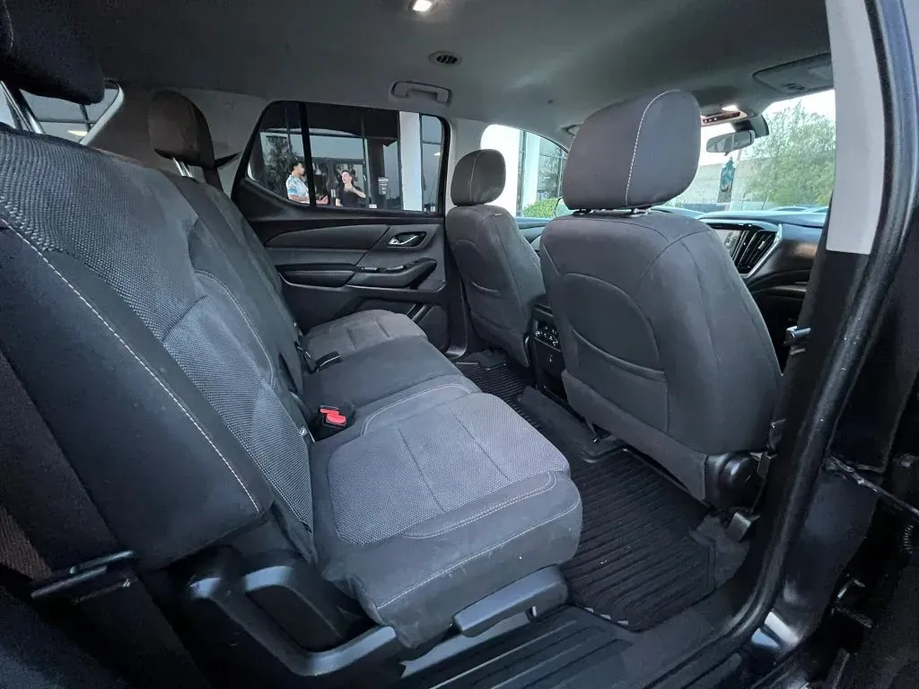 Chevrolet Traverse photo 15