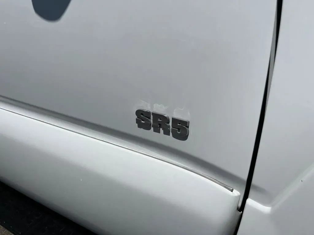 Toyota 4Runner photo 20