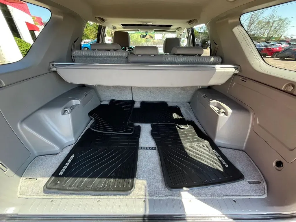 Toyota 4Runner photo 11