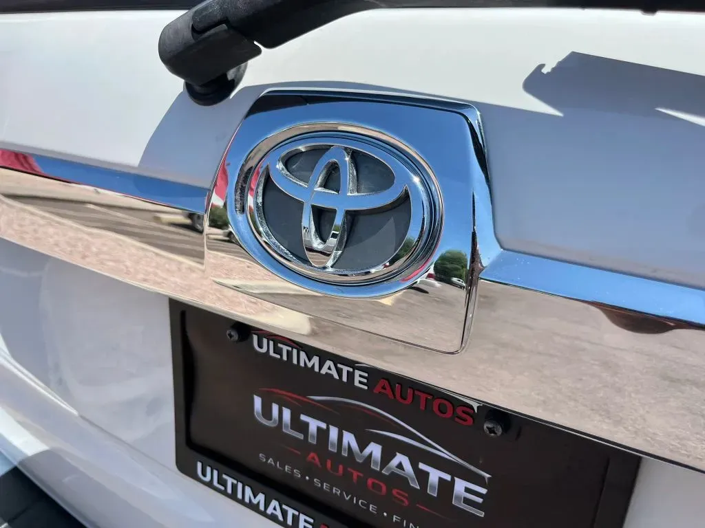 Toyota 4Runner photo 22