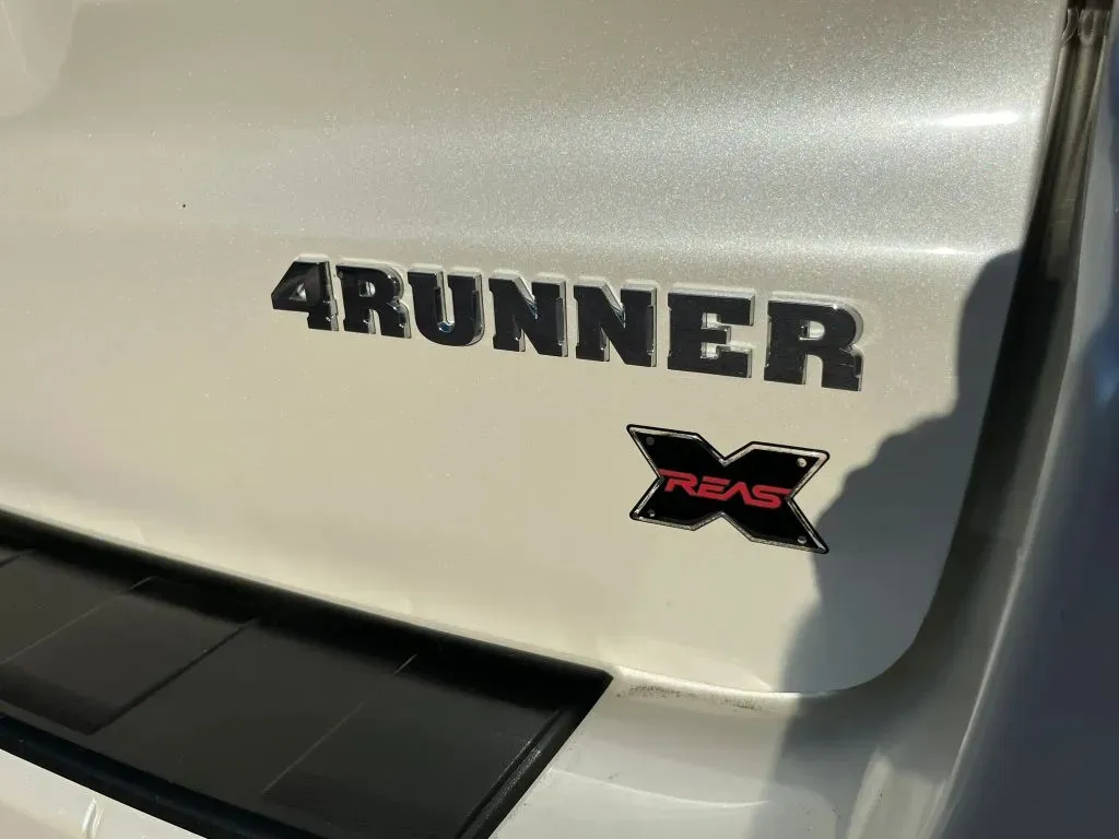 Toyota 4Runner photo 20