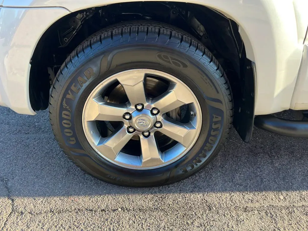 Toyota 4Runner photo 16