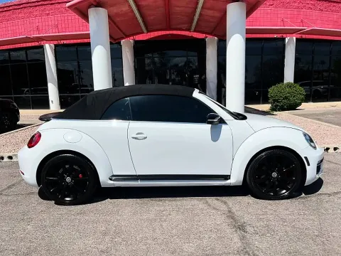 More photos of 2014 Volkswagen Beetle R-Line Convertible 2D at Ultimate Autos, AZ