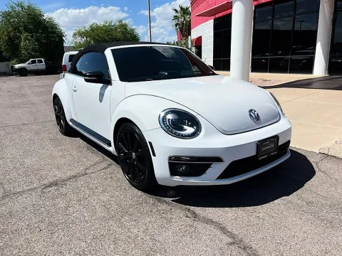 More photos of 2014 Volkswagen Beetle R-Line Convertible 2D at Ultimate Autos, AZ