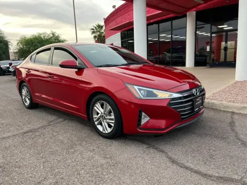 More photos of 2019 Hyundai Elantra SEL Sedan 4D at Ultimate Autos, AZ