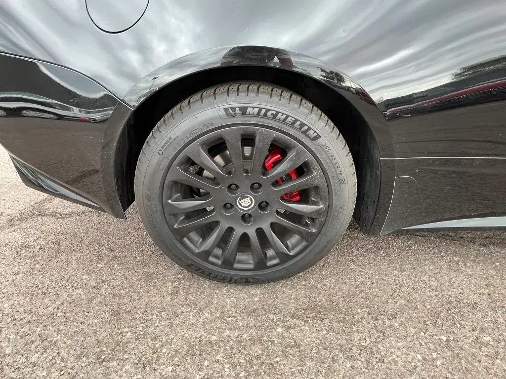 Cadillac CTS photo 17