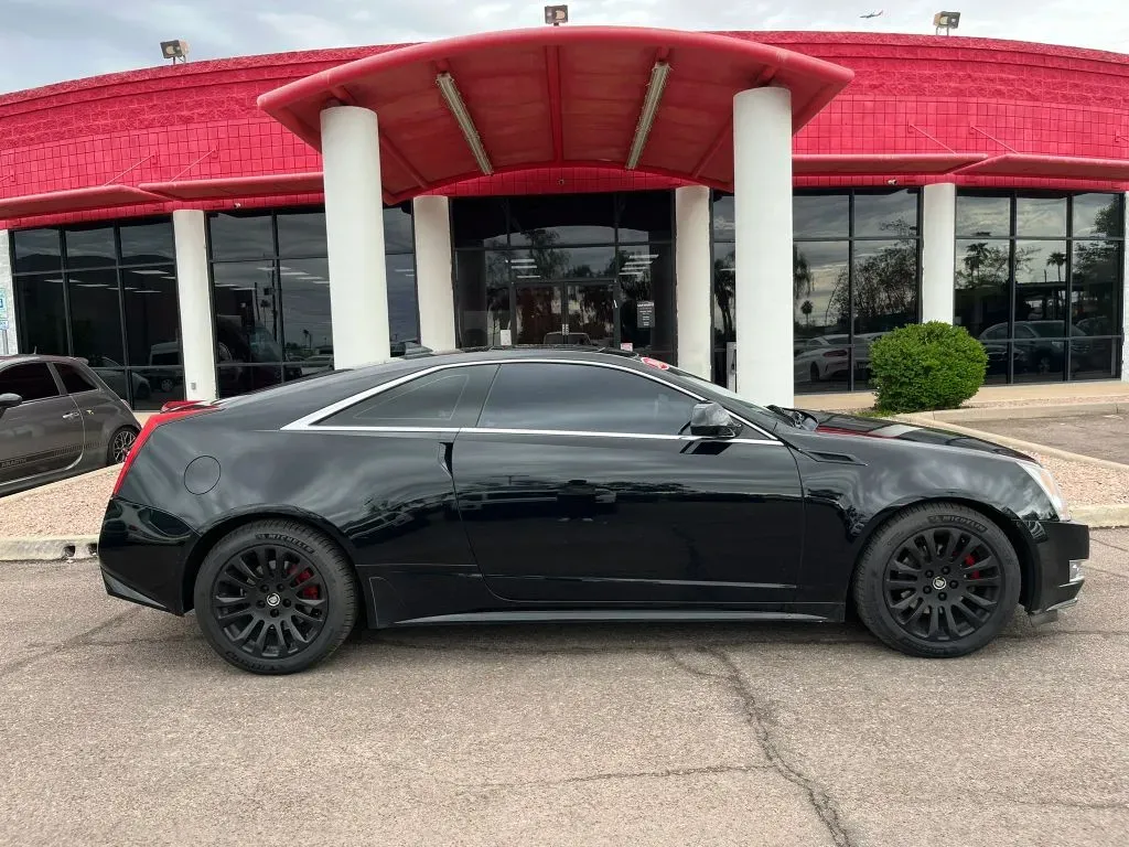 Cadillac CTS photo 5