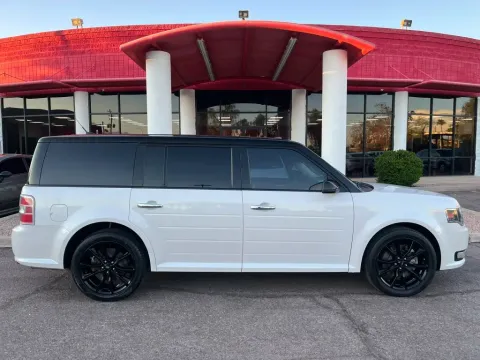 More photos of 2016 Ford Flex SEL Sport Utility 4D at Ultimate Autos, AZ