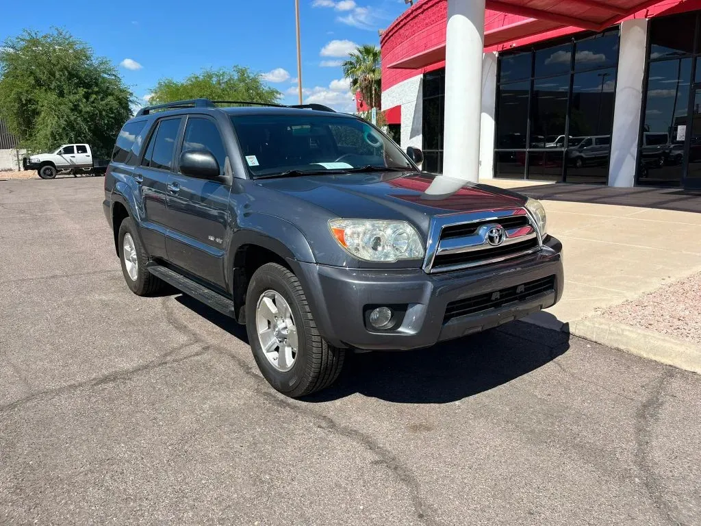 Toyota 4Runner photo 4