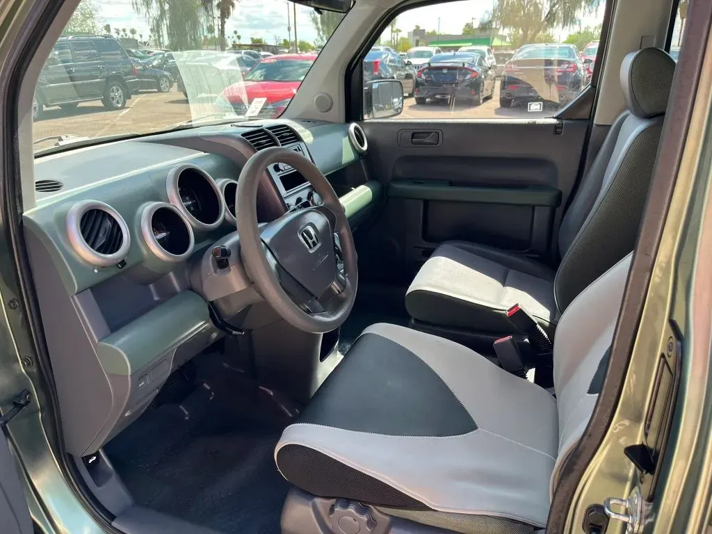 Honda Element photo 7