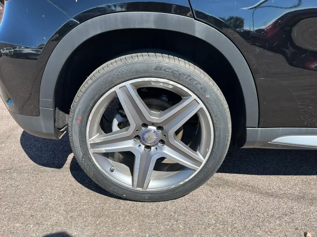 Mercedes-Benz GLA photo 20