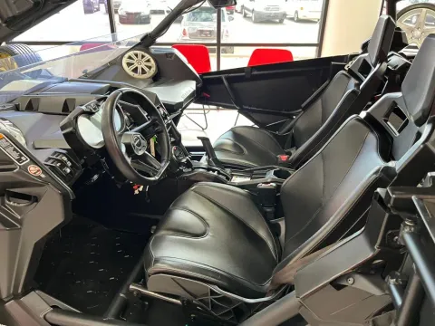More photos of 2019 Can-Am X3 at Ultimate Autos, AZ