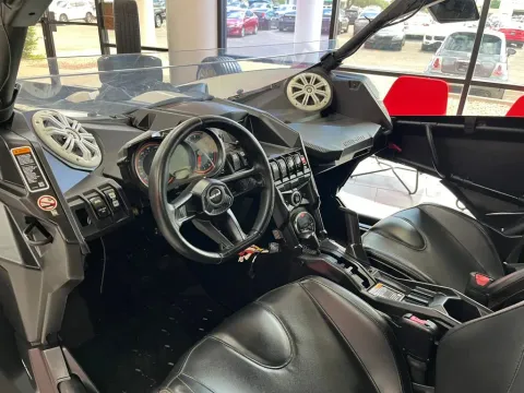 More photos of 2019 Can-Am X3 at Ultimate Autos, AZ