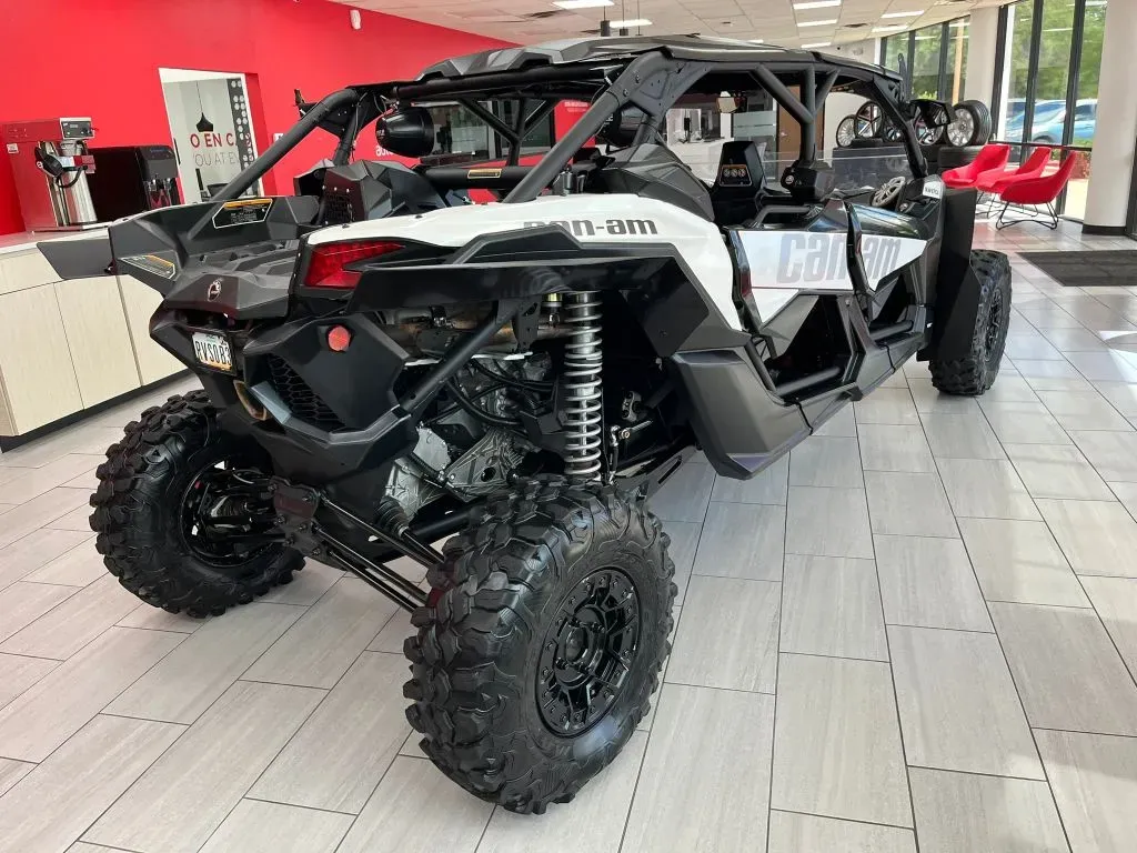 Can-am X3 photo 8