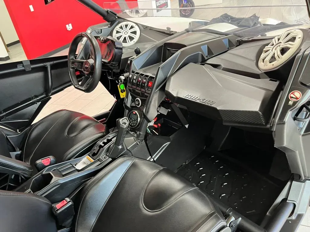 Can-am X3 photo 11