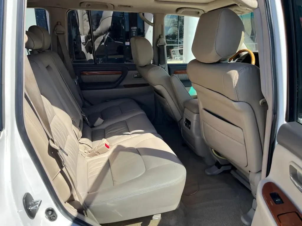Lexus LX photo 17