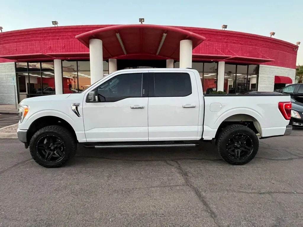 Ford F-150 photo 2