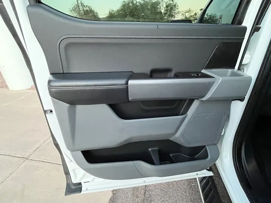 Ford F-150 photo 10