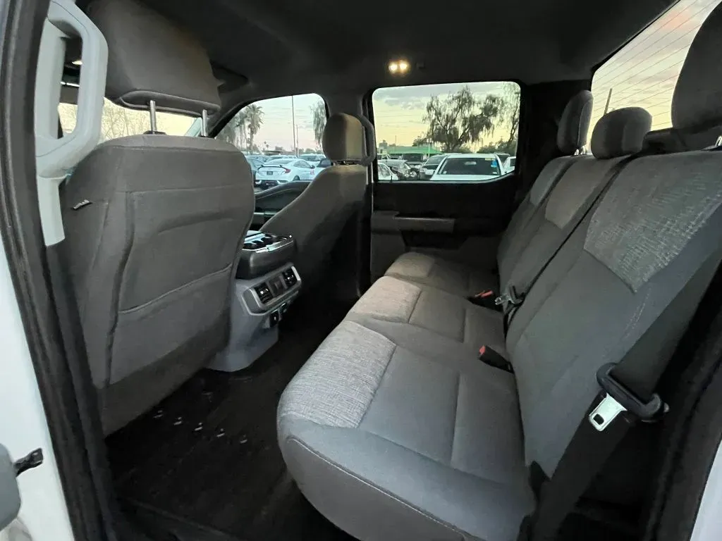 Ford F-150 photo 9