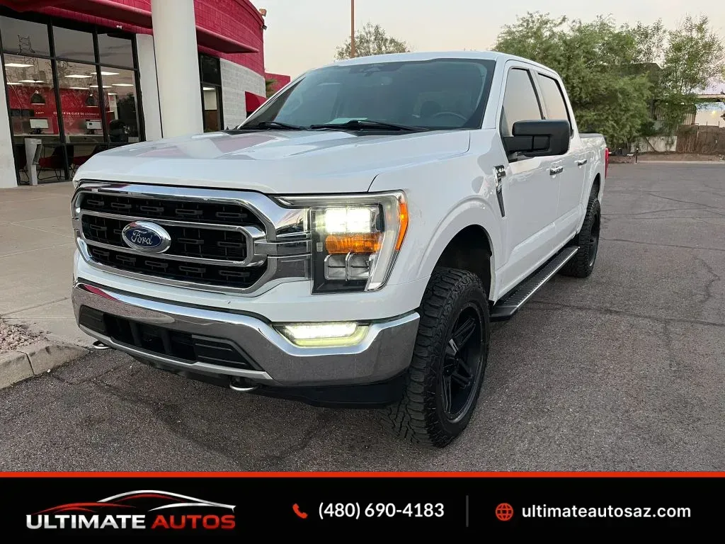 White 2021 Ford F-150 SuperCrew Cab XLT Pickup 4D 5 1/2 ft for sale in Mesa, AZ