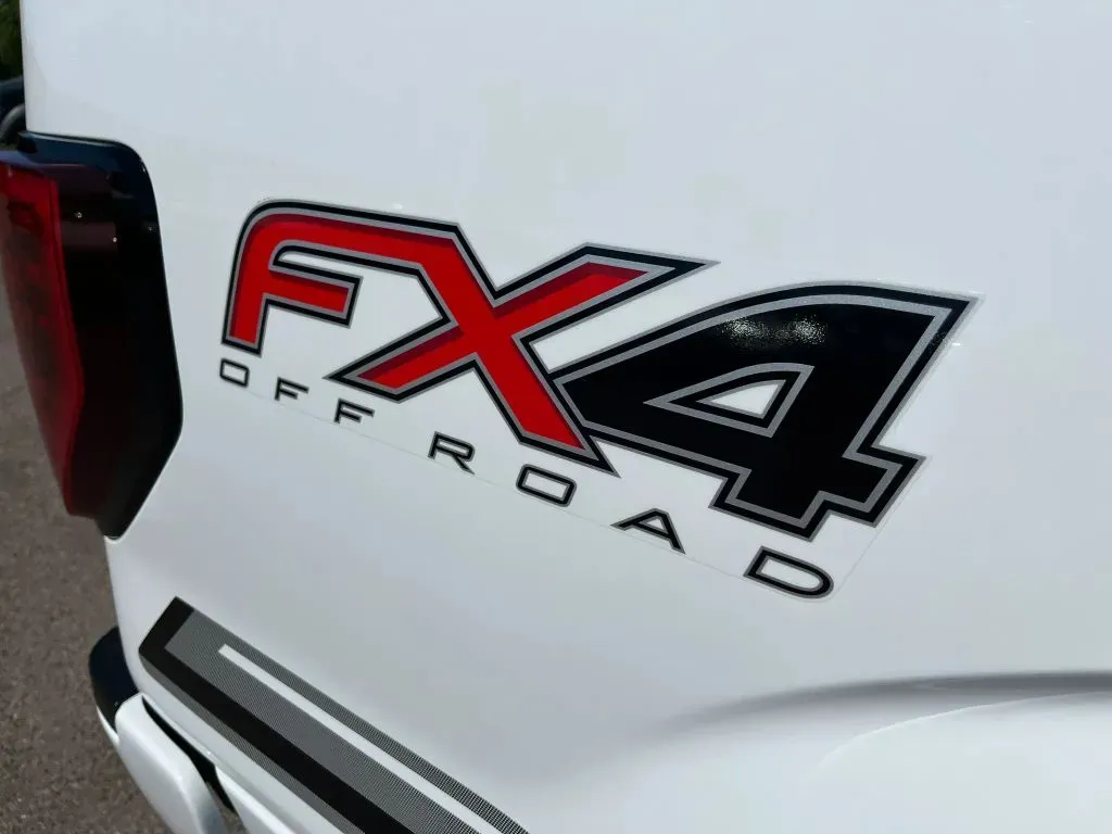Ford F-150 photo 22