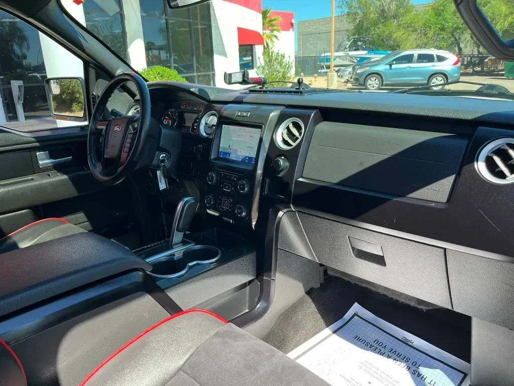 Ford F-150 photo 13