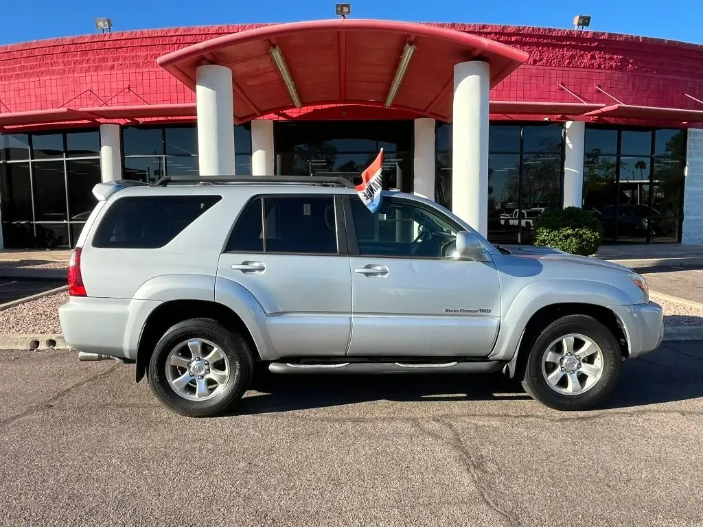 Toyota 4Runner photo 5