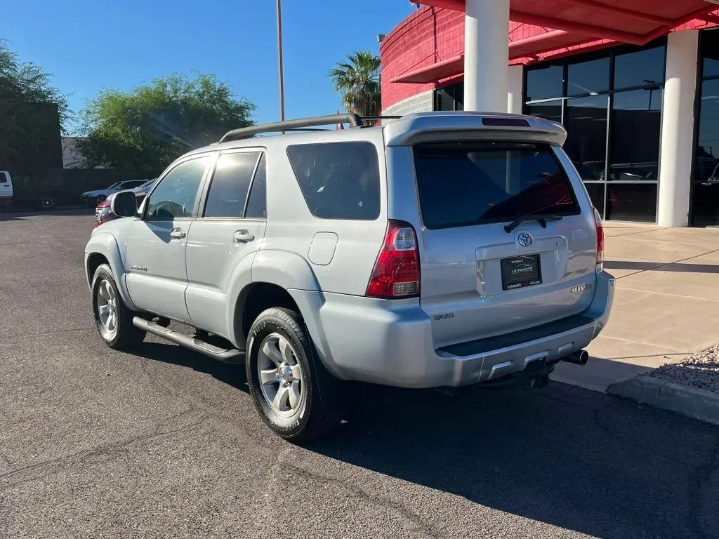 Toyota 4Runner photo 3