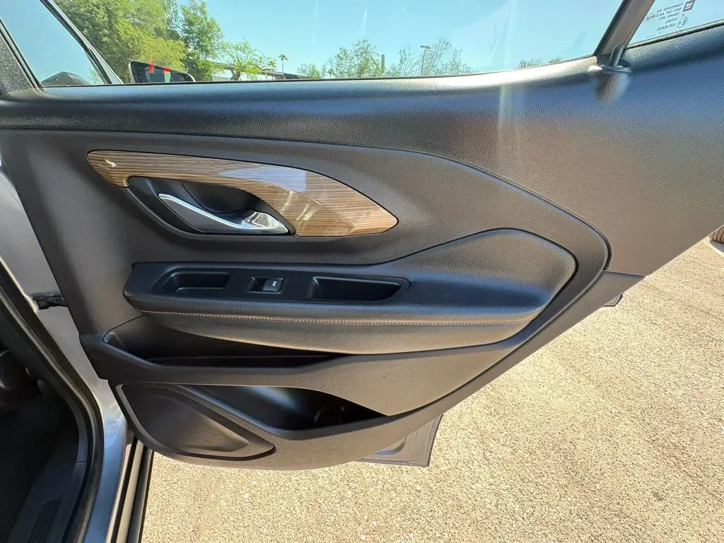 GMC Terrain photo 15