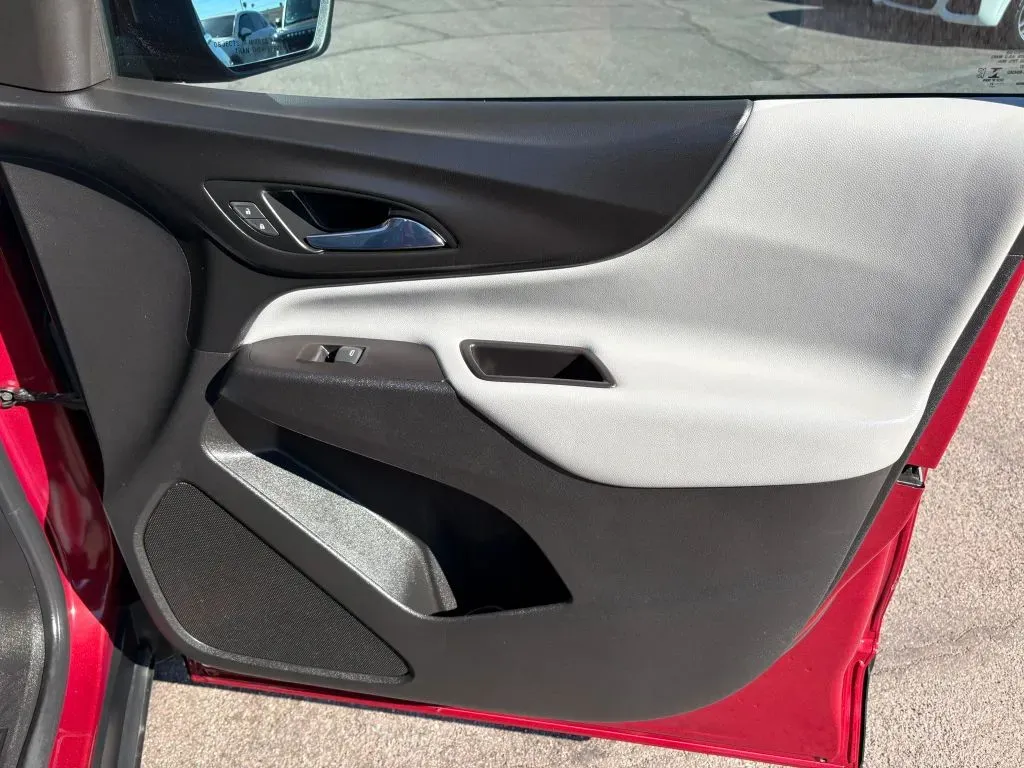 Chevrolet Equinox photo 16