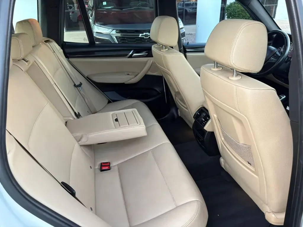 BMW X3 photo 17