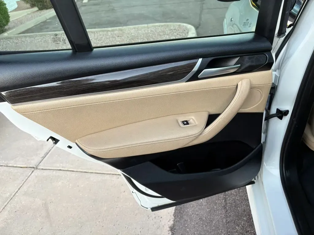 BMW X3 photo 11