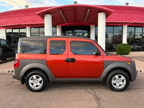 More photos of 2003 Honda Element EX Sport Utility 4D at Ultimate Autos, AZ