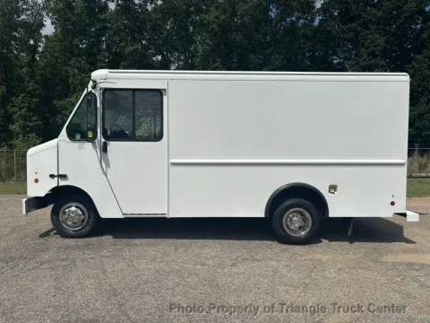 White 2013 Ford STEP E-350 SD for sale in Franklinton, NC