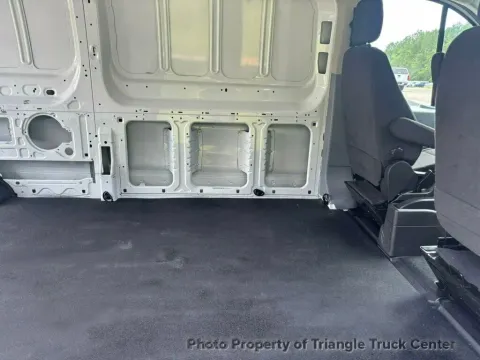 Photos of 2015 Ford T350HD ONE TON 350 ONE TON for sale in Franklinton, NC at Triangle Truck Center Inc.