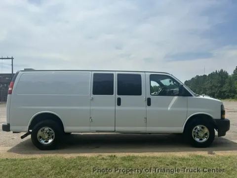 More photos of 2018 Chevrolet 3500HD 3500 at Triangle Truck Center Inc., NC