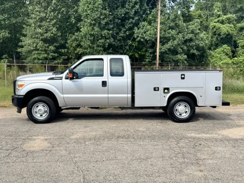 Photos of 2016 Ford F-250 Super Duty 4x4 for sale in Franklinton, NC at Triangle Truck Center Inc.