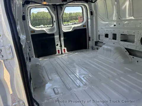 More photos of 2016 Ford T350HD ONE TON 350 ONE TON at Triangle Truck Center Inc., NC