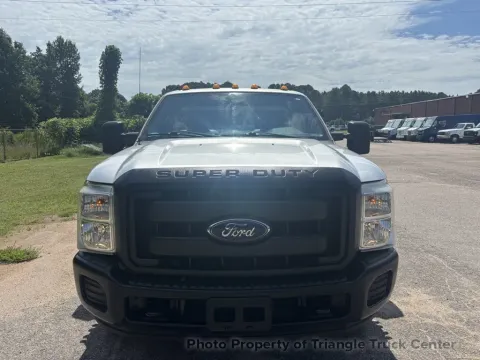 Photos of 2016 Ford F350HD HEAVY SPEC 12+ FOOT LIFT GATE for sale in Franklinton, NC at Triangle Truck Center Inc.