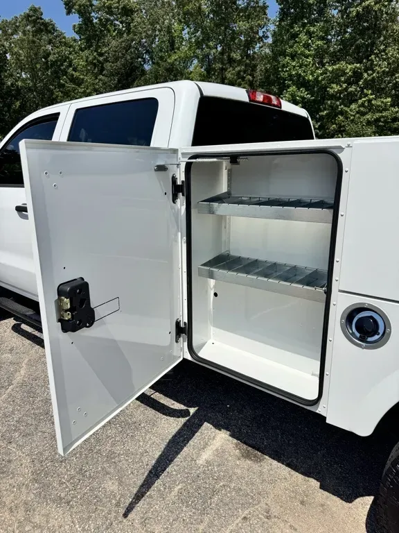 Photos of 2018 Chevrolet Silverado 3500HD 4x4 for sale in Franklinton, NC at Triangle Truck Center Inc.
