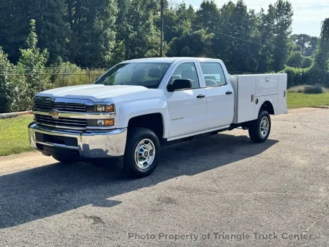 White 2018 Chevrolet Silverado 2500HD 4x4 CREW CAB 4x4 for sale in Franklinton, NC