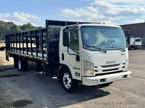 More photos of 2018 Isuzu NRR at Triangle Truck Center Inc., NC