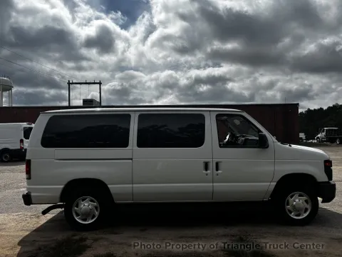 More photos of 2009 Ford E350 12 Passenger E-350 SD at Triangle Truck Center Inc., NC