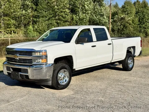 Photos of 2015 Chevrolet 2500HD CREW CAB FULL POWER EQUIPMENT for sale in Franklinton, NC at Triangle Truck Center Inc.