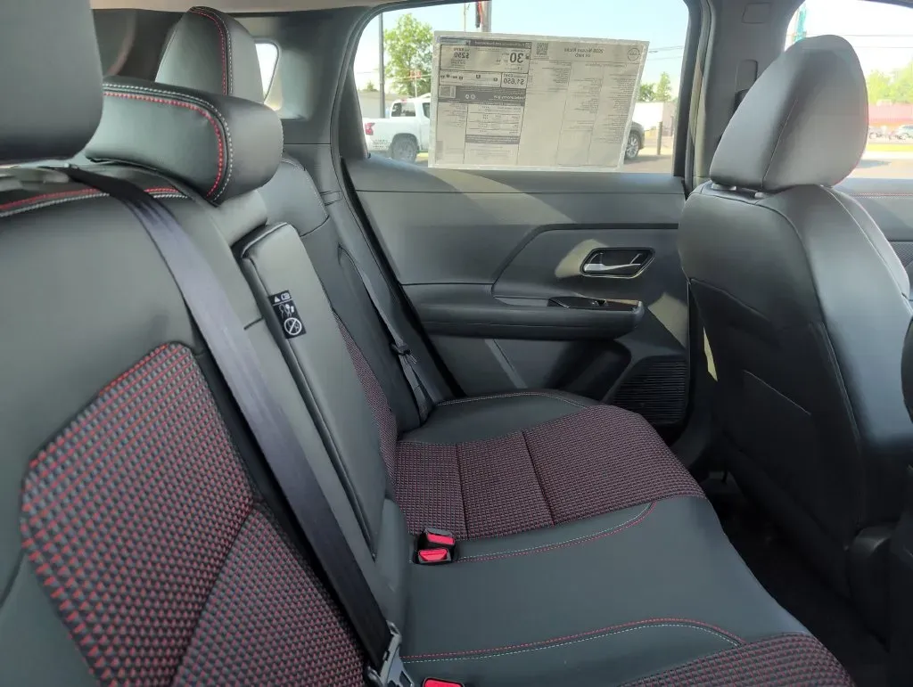 2026 Nissan KICKS SR AWD - Photo 23
