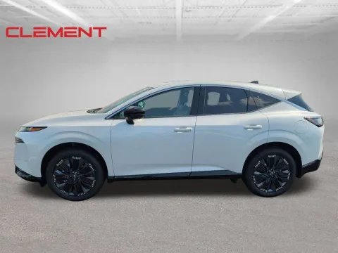 Another view of 2026 Nissan Murano Platinum for sale in Mansfield, OH at Clement Nissan of Mansfield