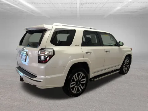 More photos of 2017 Toyota 4Runner Limited at Clement Nissan of Mansfield, OH