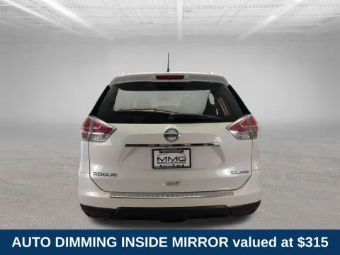 More photos of 2015 Nissan Rogue SL at Clement Nissan of Mansfield, OH