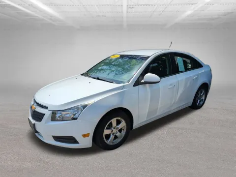 More photos of 2014 Chevrolet Cruze 1LT at Clement Nissan of Mansfield, OH
