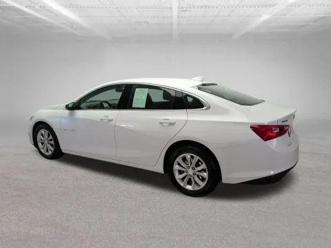 Another view of 2024 Chevrolet Malibu LT for sale in Mansfield, OH at Clement Nissan of Mansfield